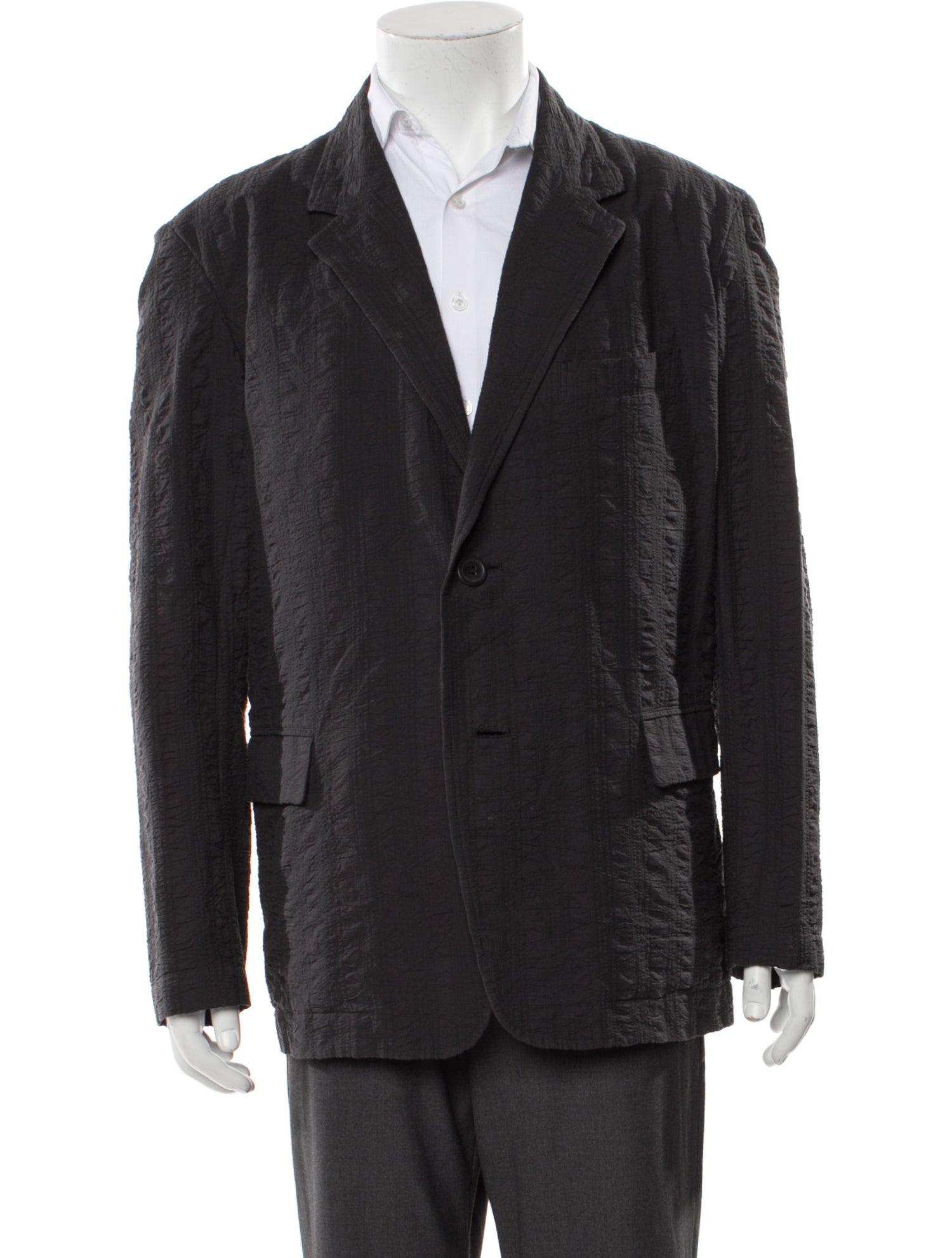 Issey Miyake Men | The RealReal