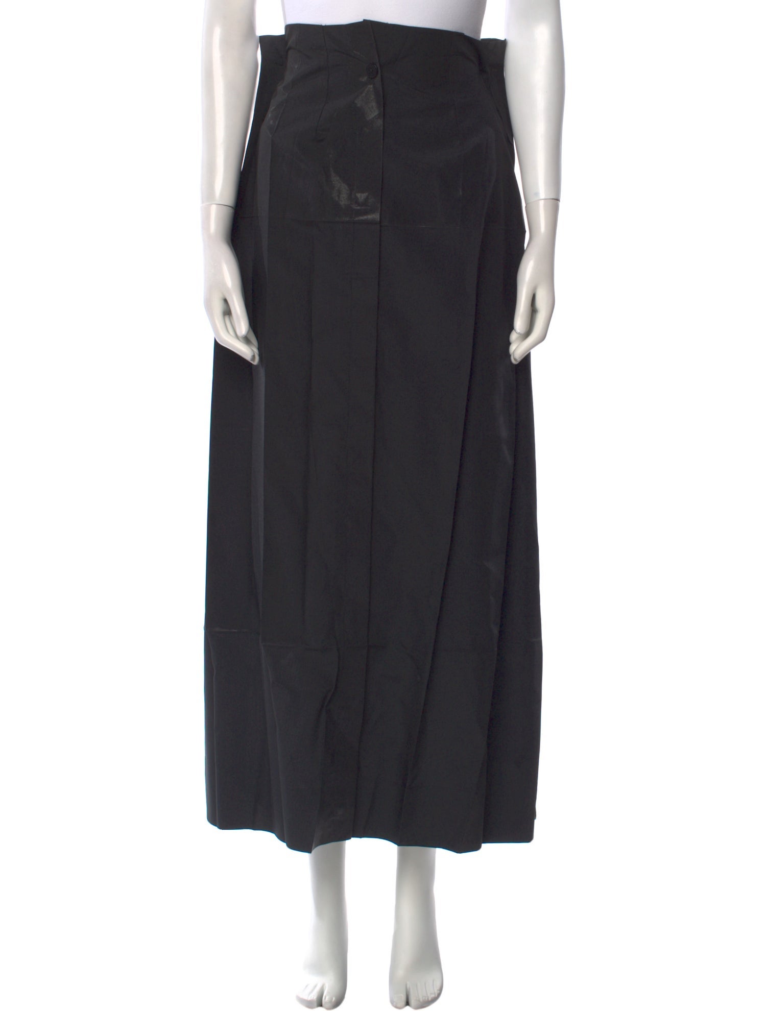 Issey Miyake Embroidered Accent Long Skirt
