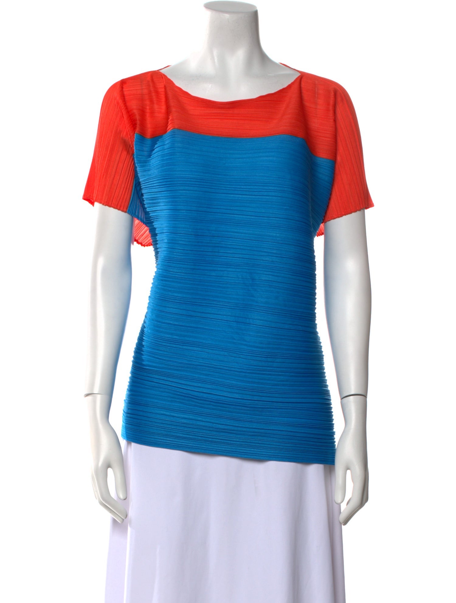 Issey Miyake Bateau Neckline Short Sleeve T-Shirt