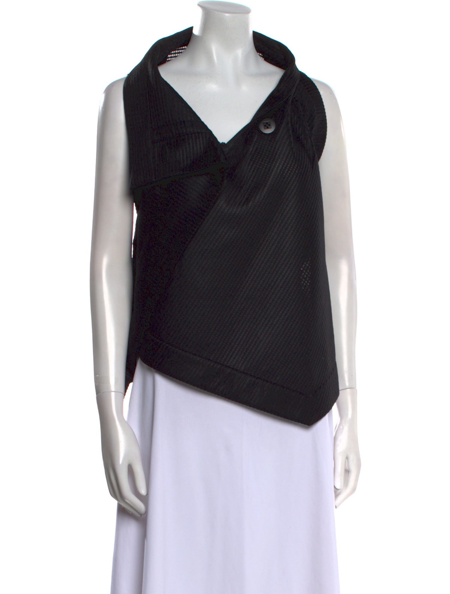 Issey Miyake V-Neck Sleeveless Top