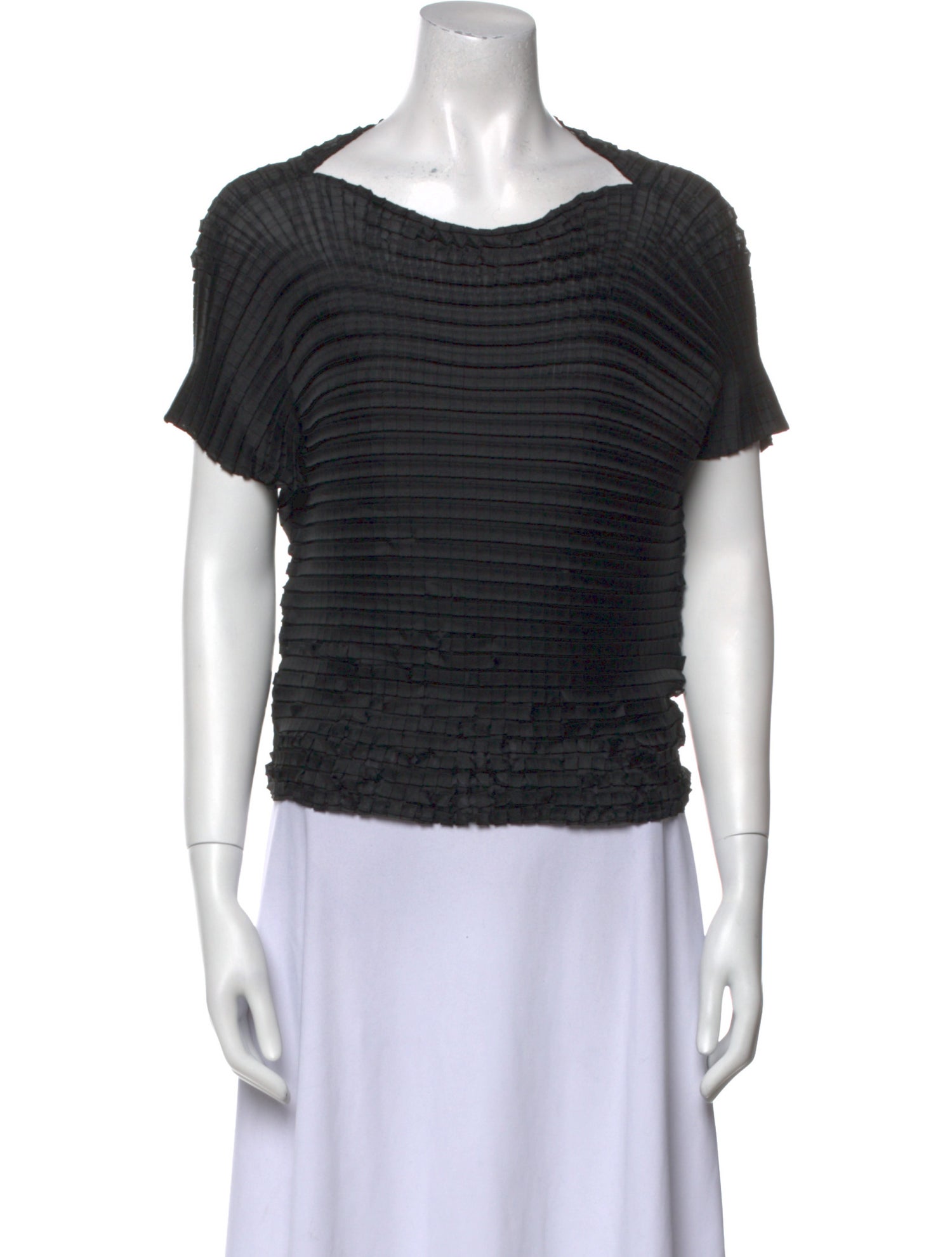 Issey Miyake Bateau Neckline Short Sleeve T-Shirt