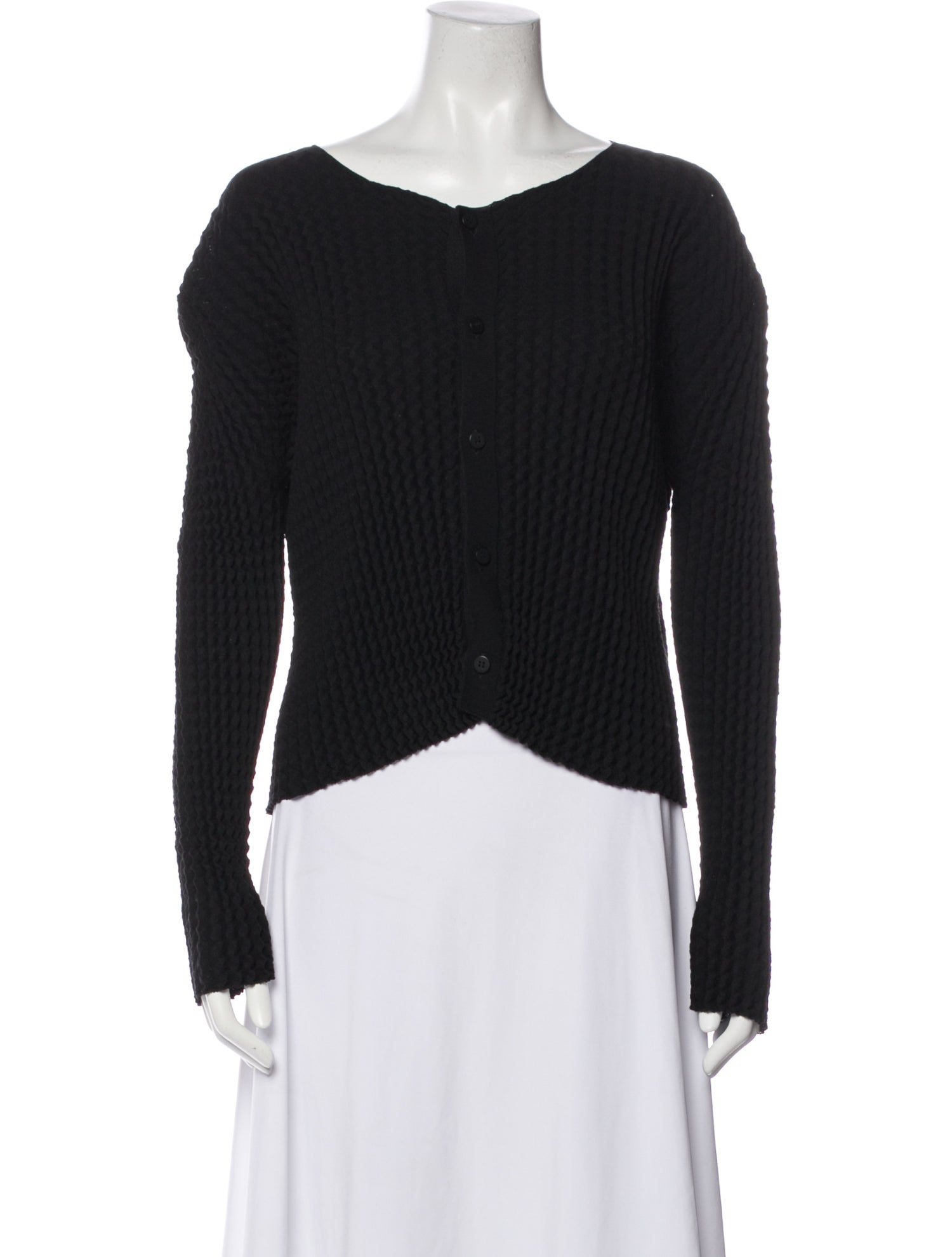 Issey Miyake Scoop Neck Long Sleeve Top