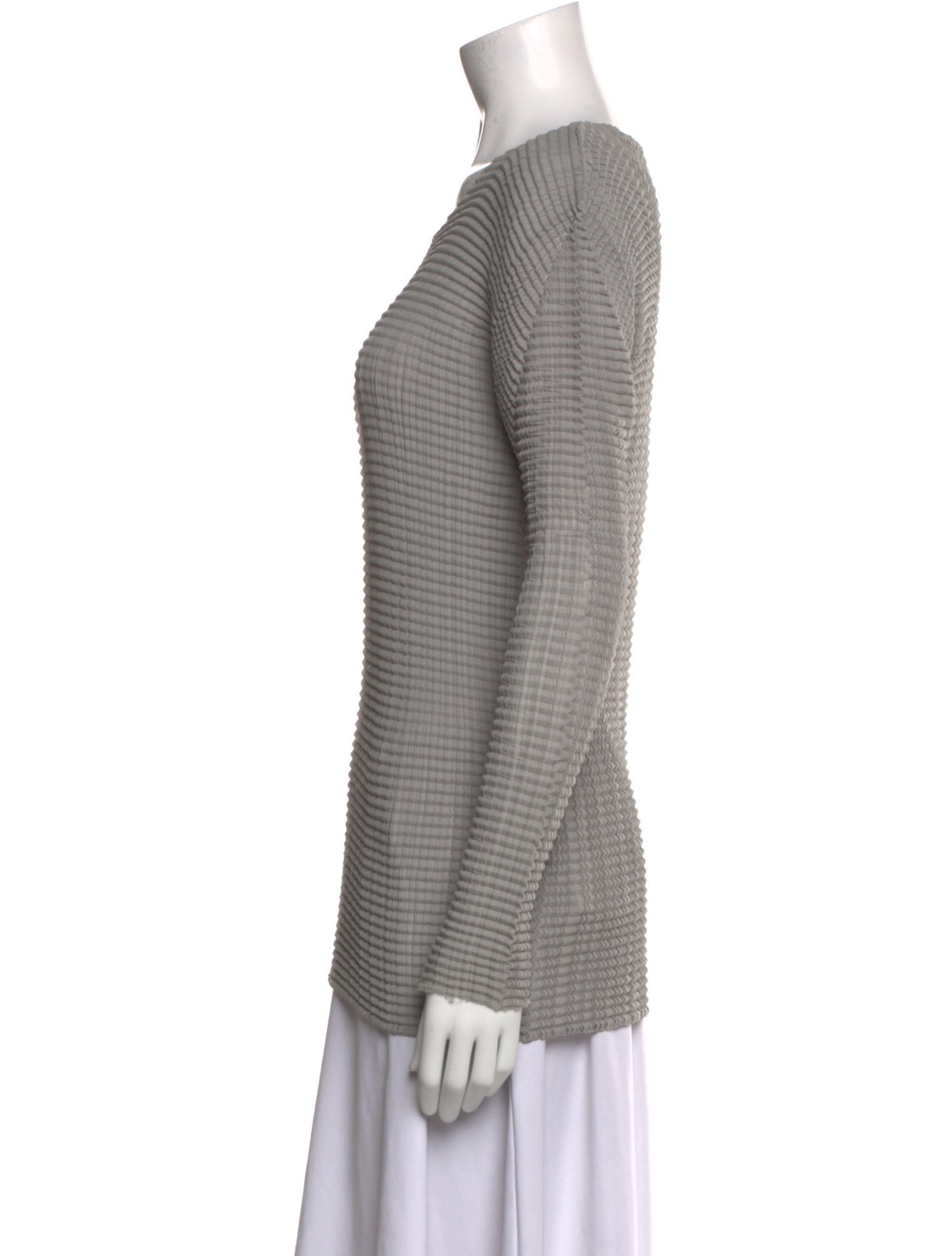 Issey Miyake Scoop Neck Long Sleeve T-Shirt