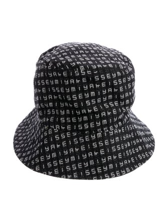 Issey Miyake Printed Bucket Hat