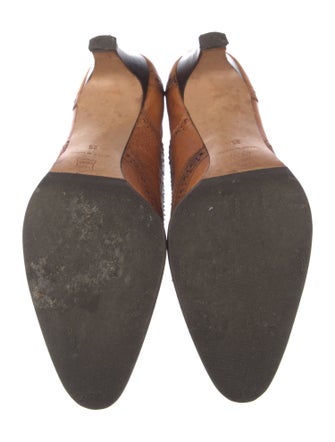 Issey Miyake Leather Pumps