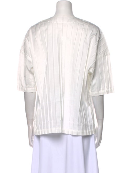 Issey Miyake Striped Crew Neck Blouse