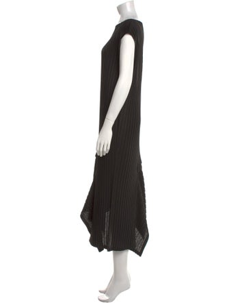 Issey Miyake Bateau Neckline Midi Length Dress