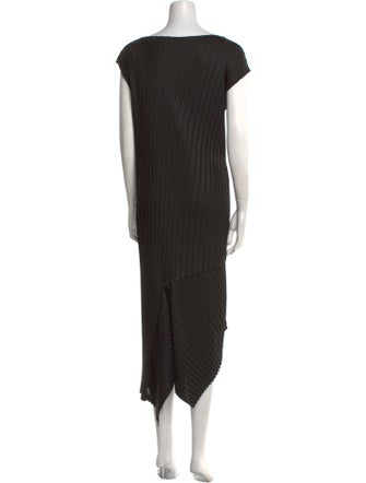 Issey Miyake Bateau Neckline Midi Length Dress