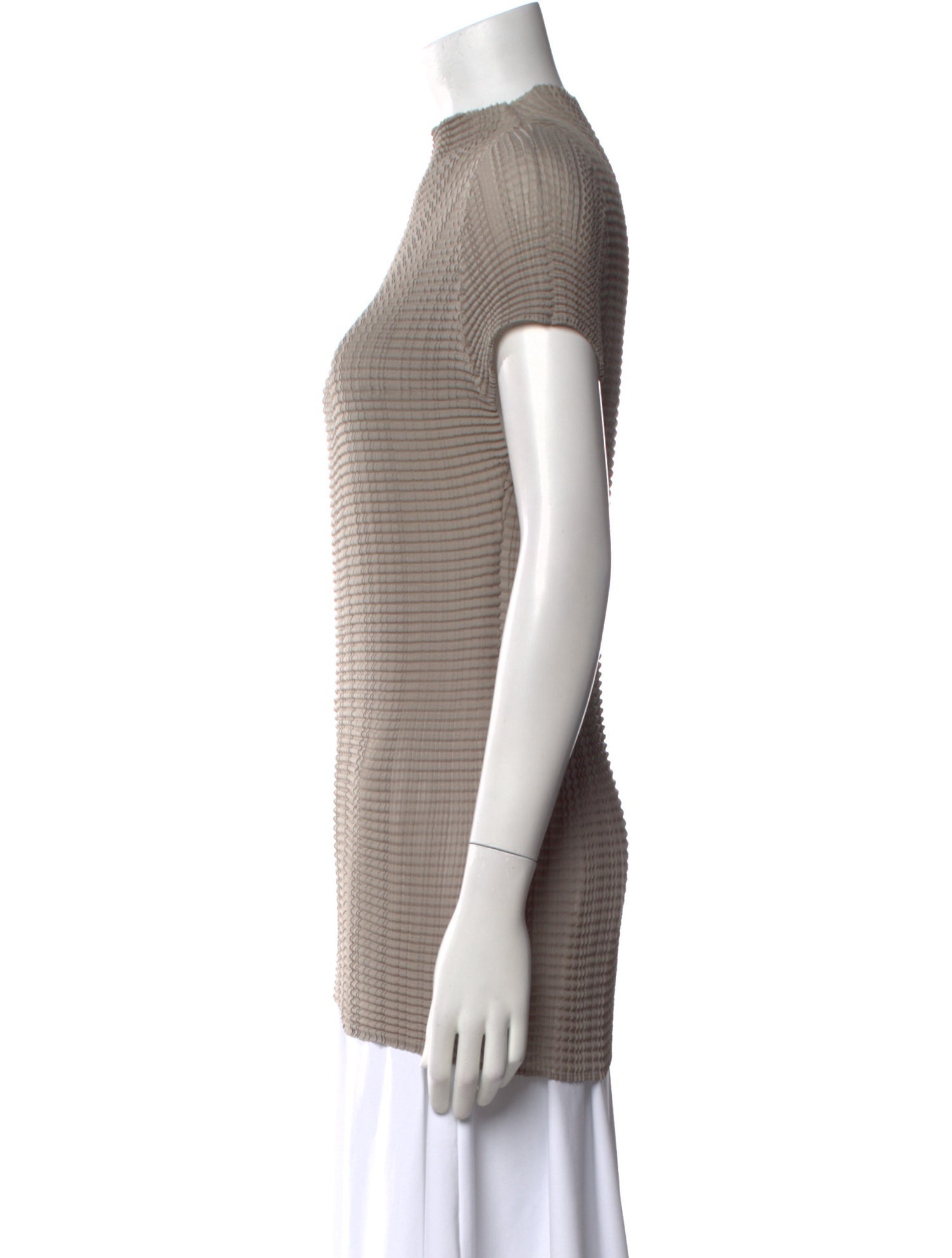 Issey Miyake Bateau Neckline Short Sleeve Top