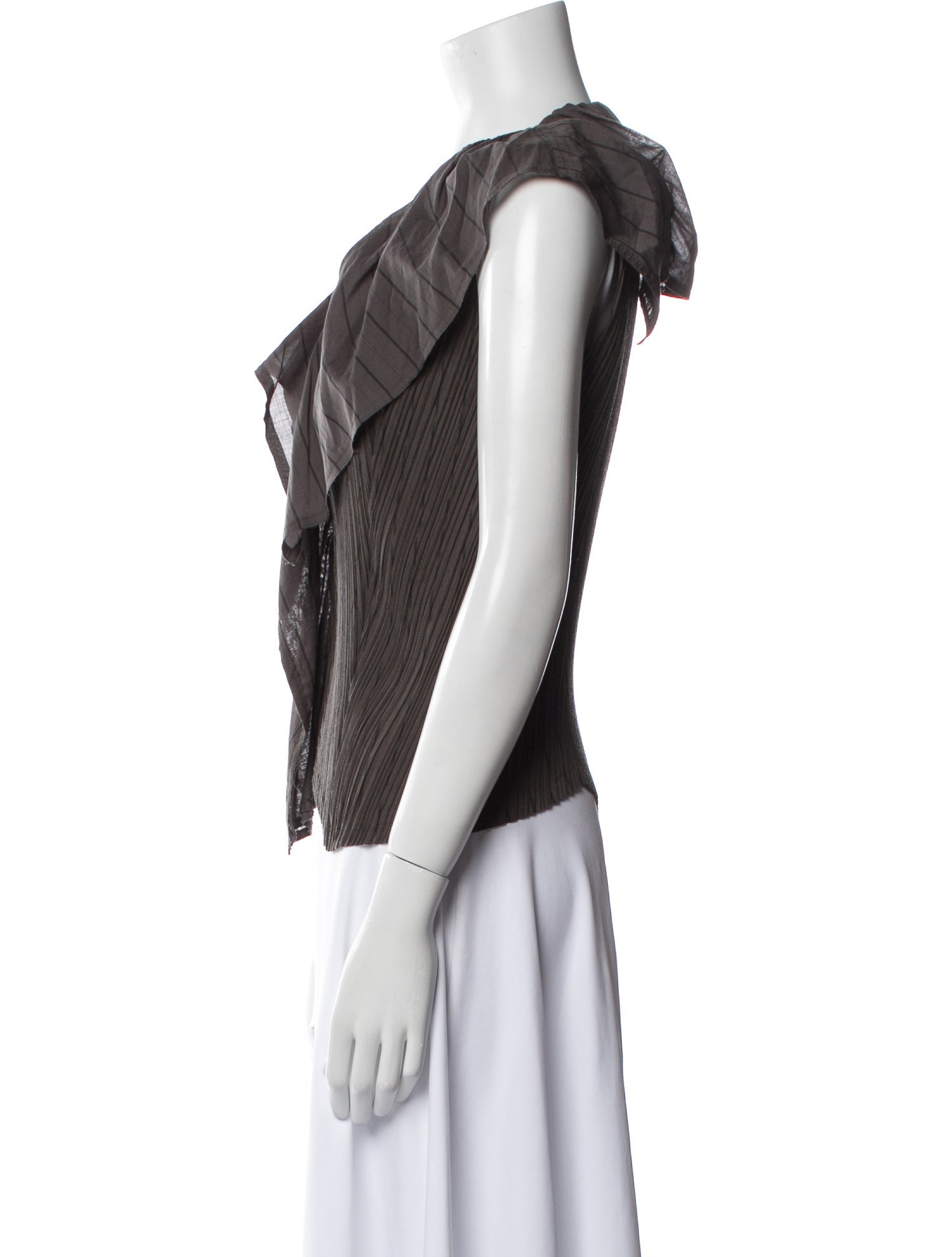 Issey Miyake Fete One-Shoulder Short Sleeve Blouse
