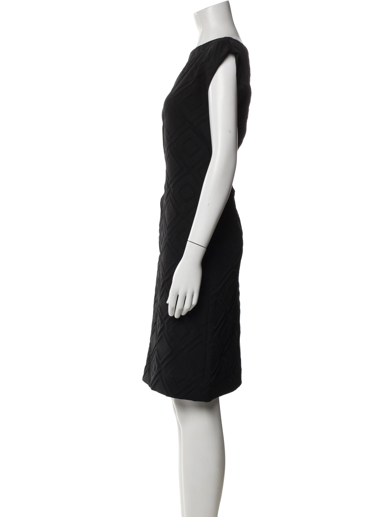 Issey Miyake Bateau Neckline Knee-Length Dress