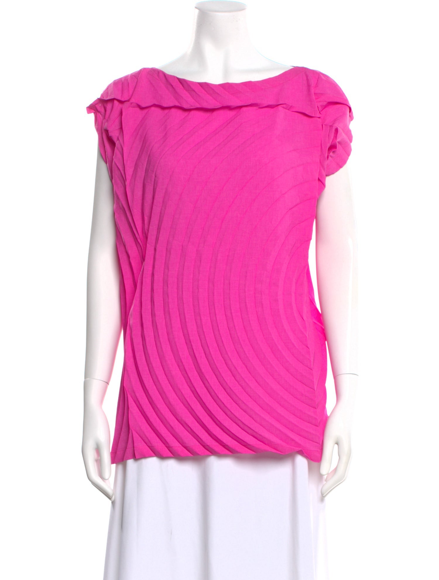 Issey Miyake Bateau Neckline Short Sleeve Top