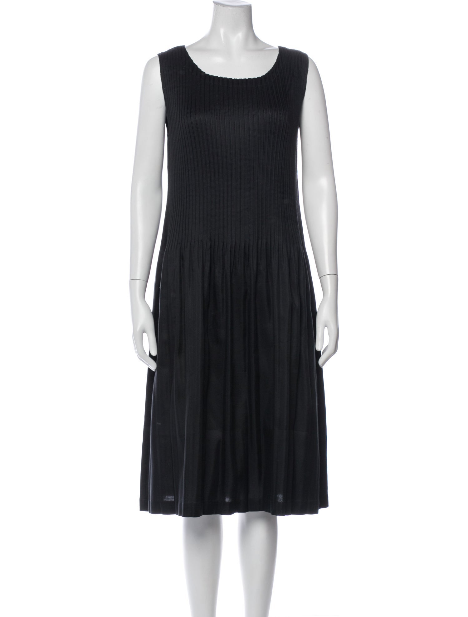 Issey Miyake Scoop Neck Midi Length Dress