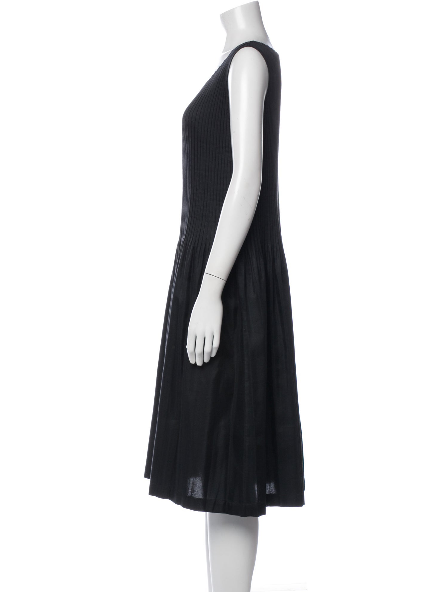 Issey Miyake Scoop Neck Midi Length Dress