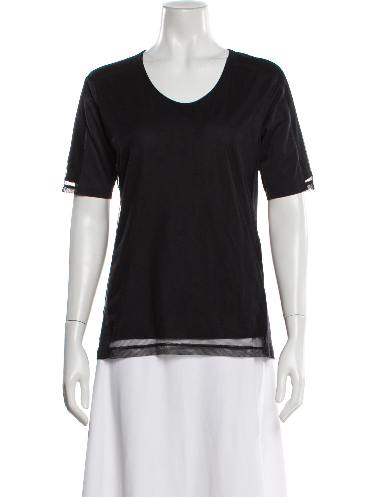 Issey Miyake Scoop Neck Short Sleeve T-Shirt