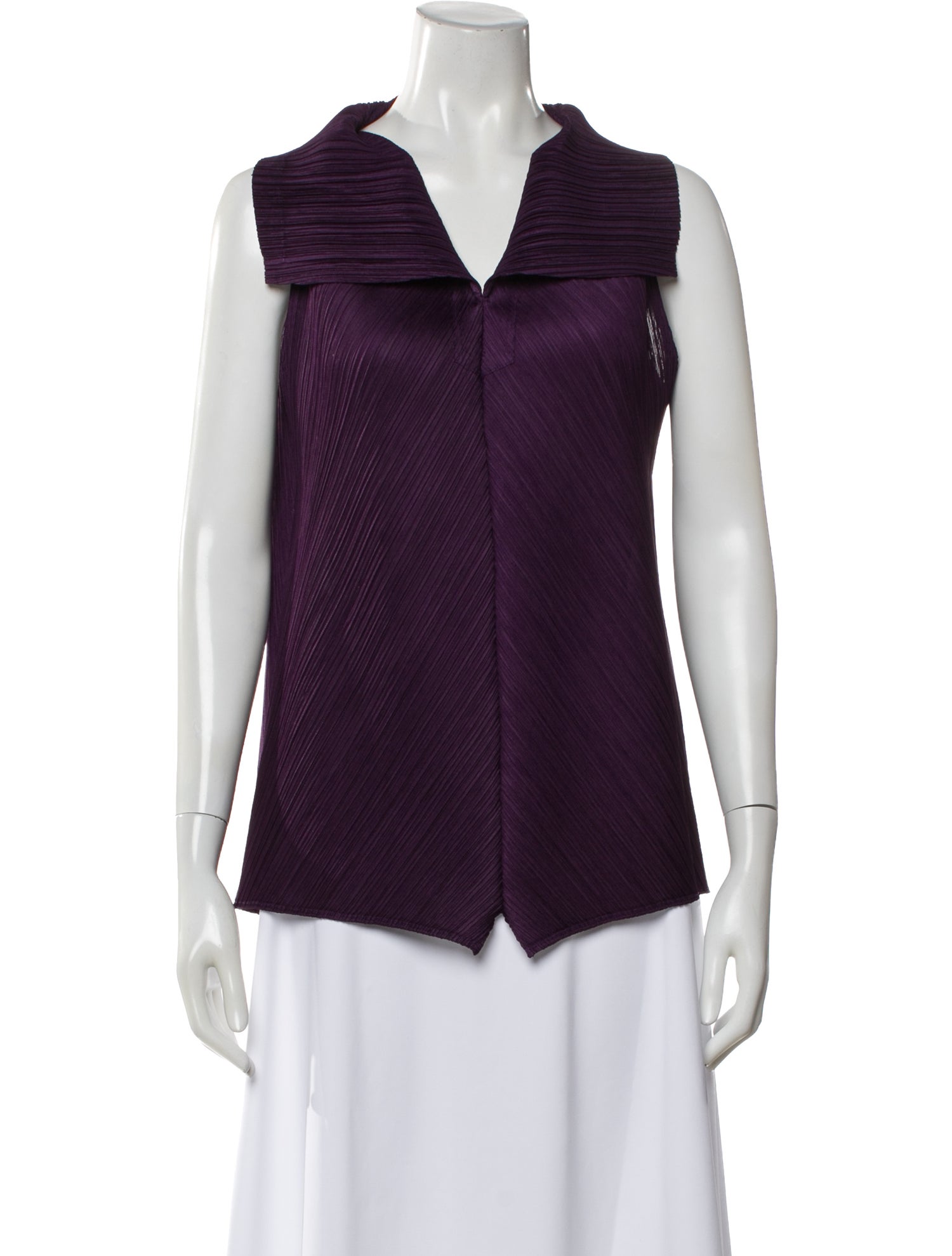 Issey Miyake Sleeveless Top