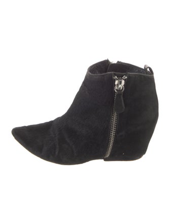 Isa Tapia Suede Boots