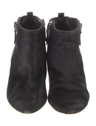 Isa Tapia Suede Boots