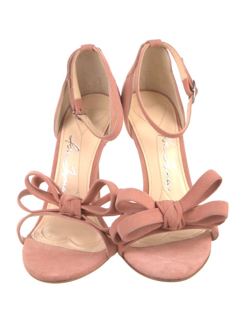 Isa Tapia Suede Bow Accents Sandals