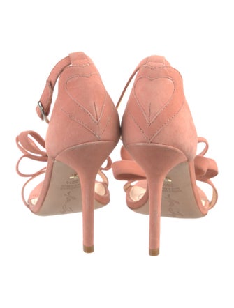 Isa Tapia Suede Bow Accents Sandals