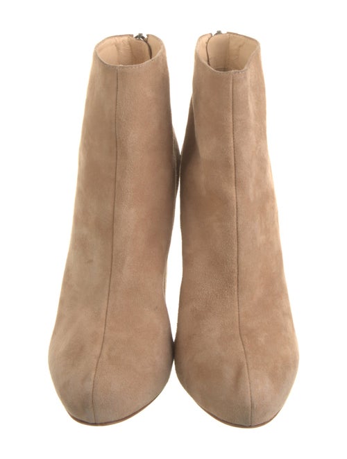 Isa Tapia Suede Boots
