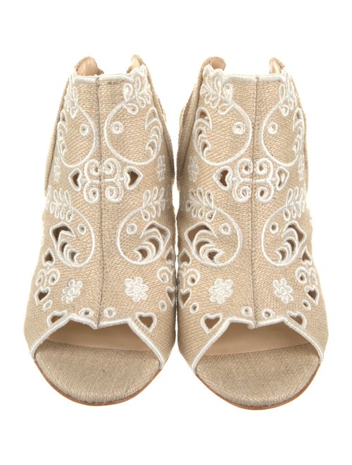 Isa Tapia Straw Embroidered Accent Sandals