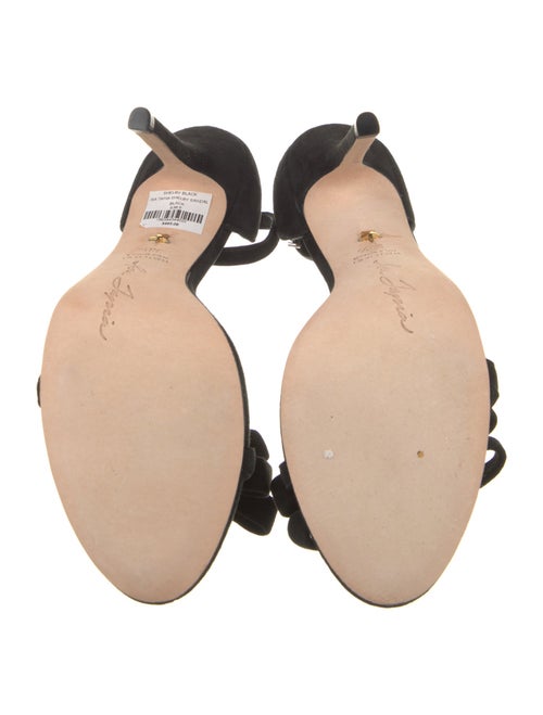 Isa Tapia Suede Bow Accents Sandals