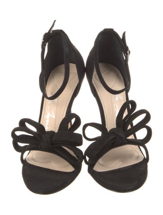 Isa Tapia Suede Sandals