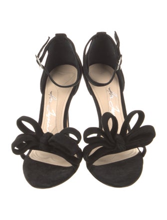 Isa Tapia Suede Sandals