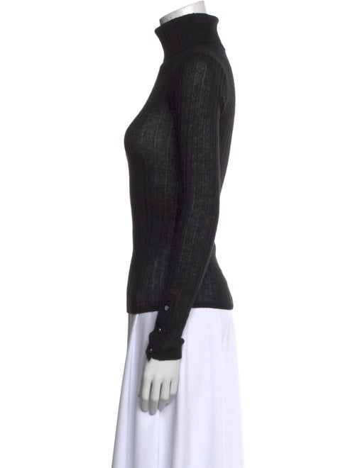 Durazzi Milano Cashmere Turtleneck Sweater