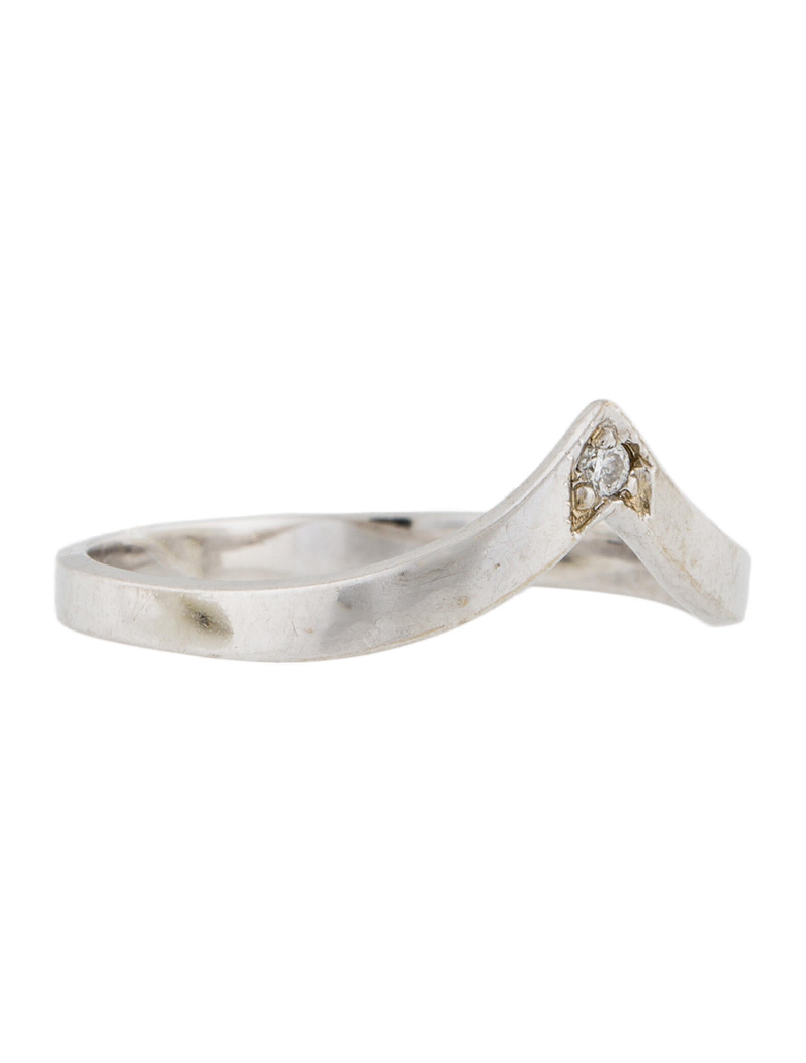 Jacquie Aiche 14K Diamond V Ring - Band, Rings - JAAIC21577