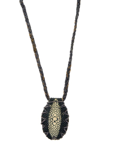 Jacquie Aiche Stingray Braided Bresslev Amulet Pendant Necklace