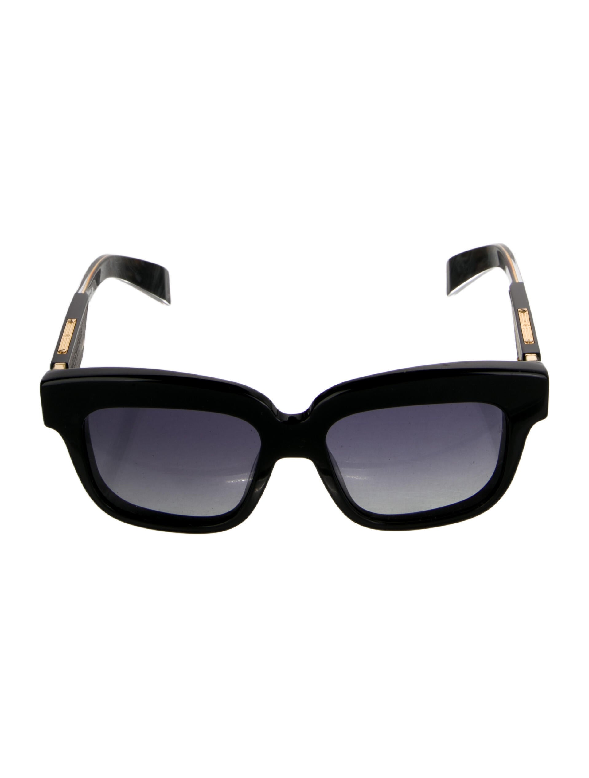 Chanel Interlocking CC Logo Square Sunglasses - Black