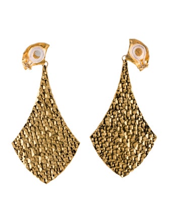JAR Hammered Shield Drop Earrings