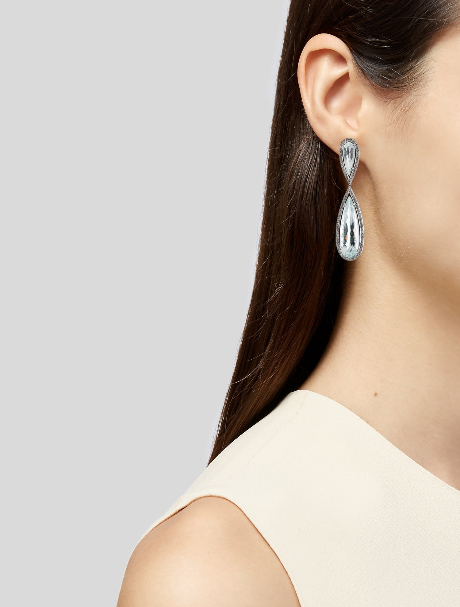 Jack Vartanian 18K 17.19ctw Aquamarine & 1.06ctw Diamond Earrings