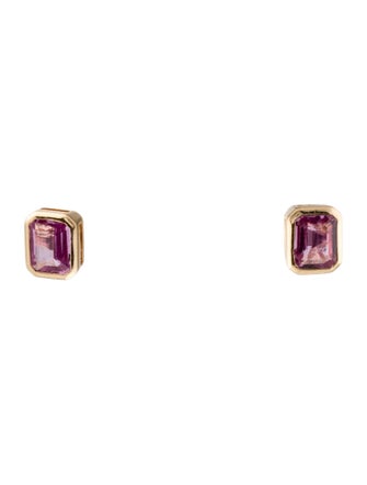 Jewelmak 14K Sapphire Stud Earrings