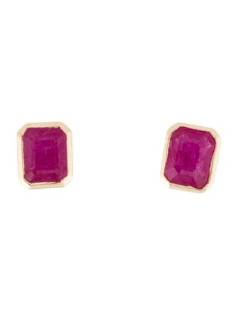 Jewelmak 14K Ruby Stud Earrings