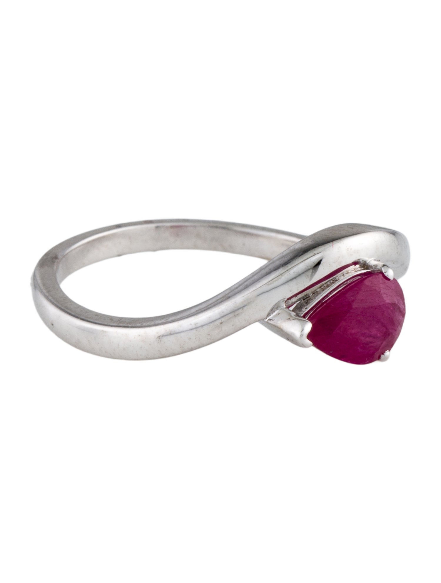 Jewelmak 14K Ruby Cocktail Ring