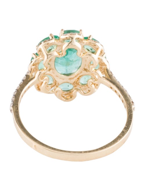 Jewelmak 14K 2.44ctw Emerald & Diamond Flower Cluster Ring