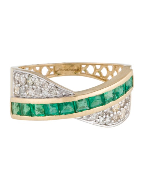 Jewelmak 14K Emerald & Diamond Crossover Band