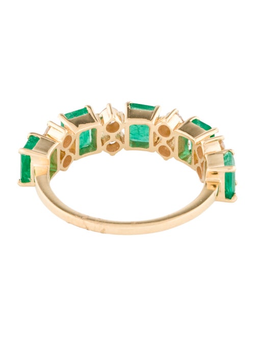 Jewelmak 14K 1.45ctw Emerald & Diamond Band