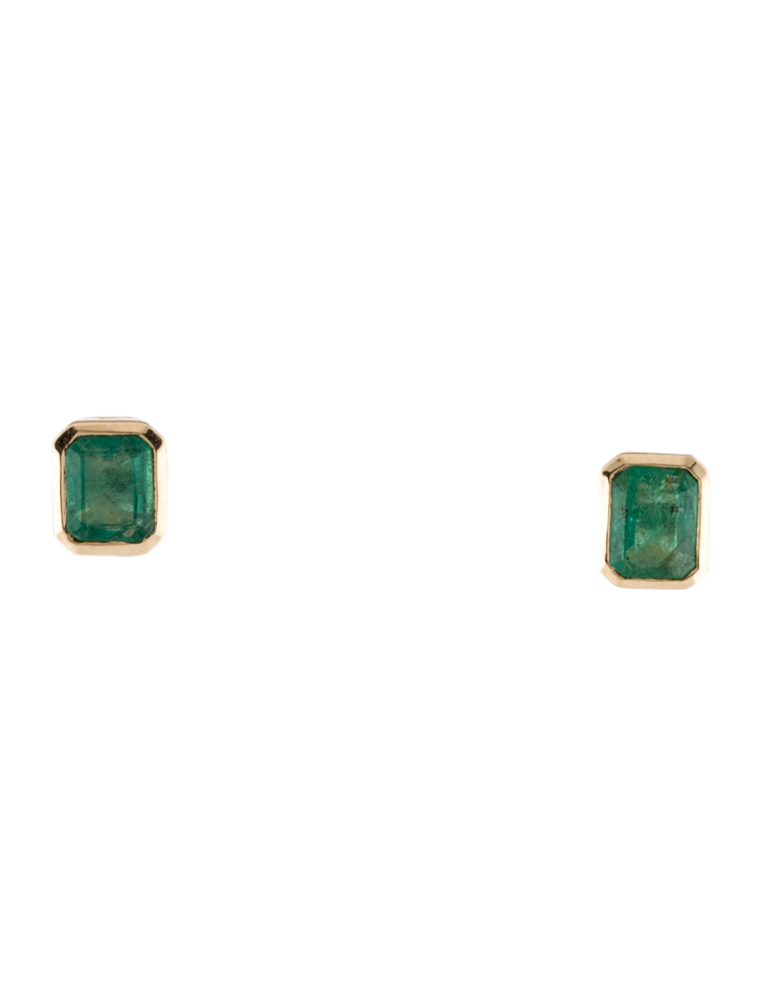Jewelmak 14K Emerald Stud Earrings