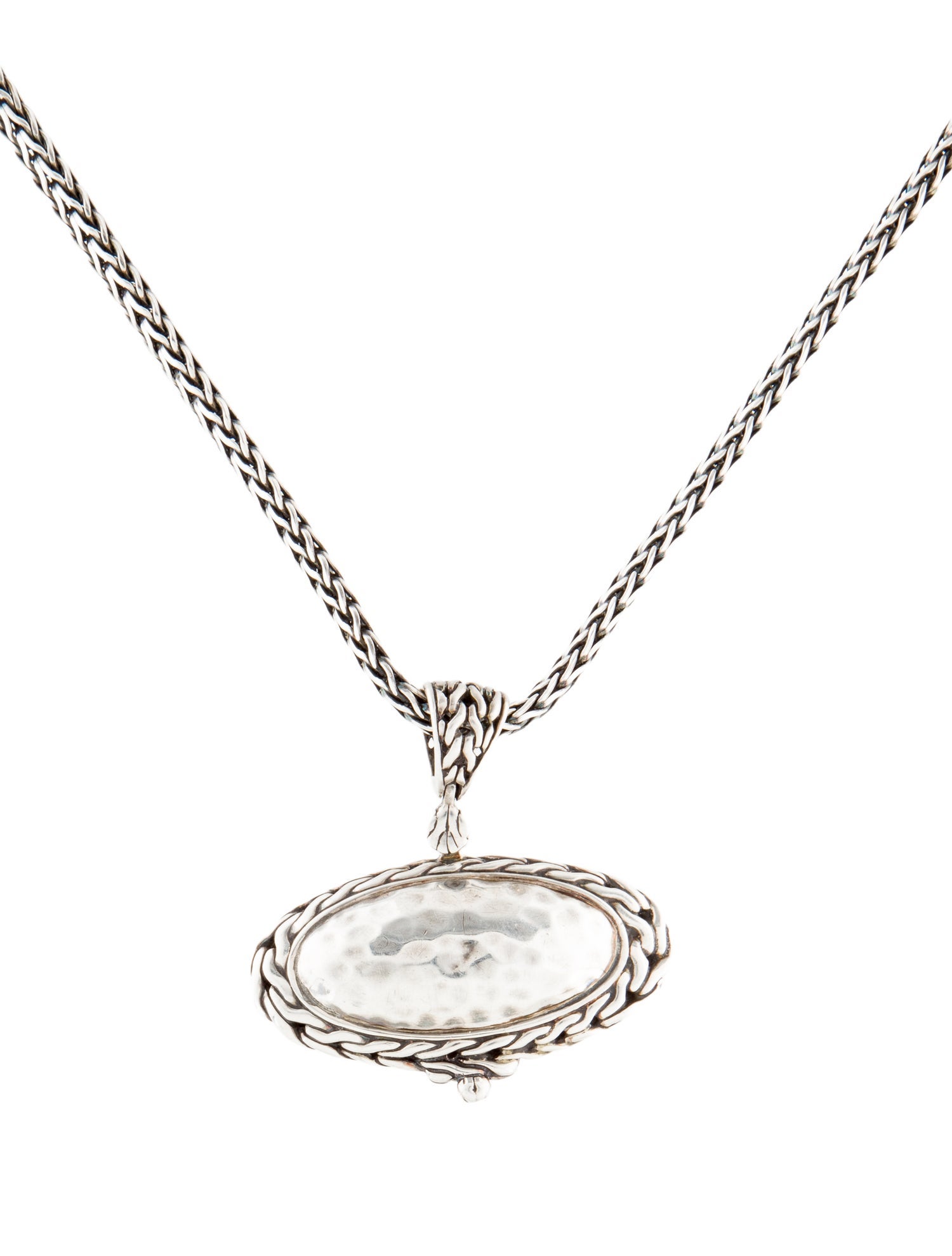 John Hardy Palu Oval Hammered Pendant Necklace
