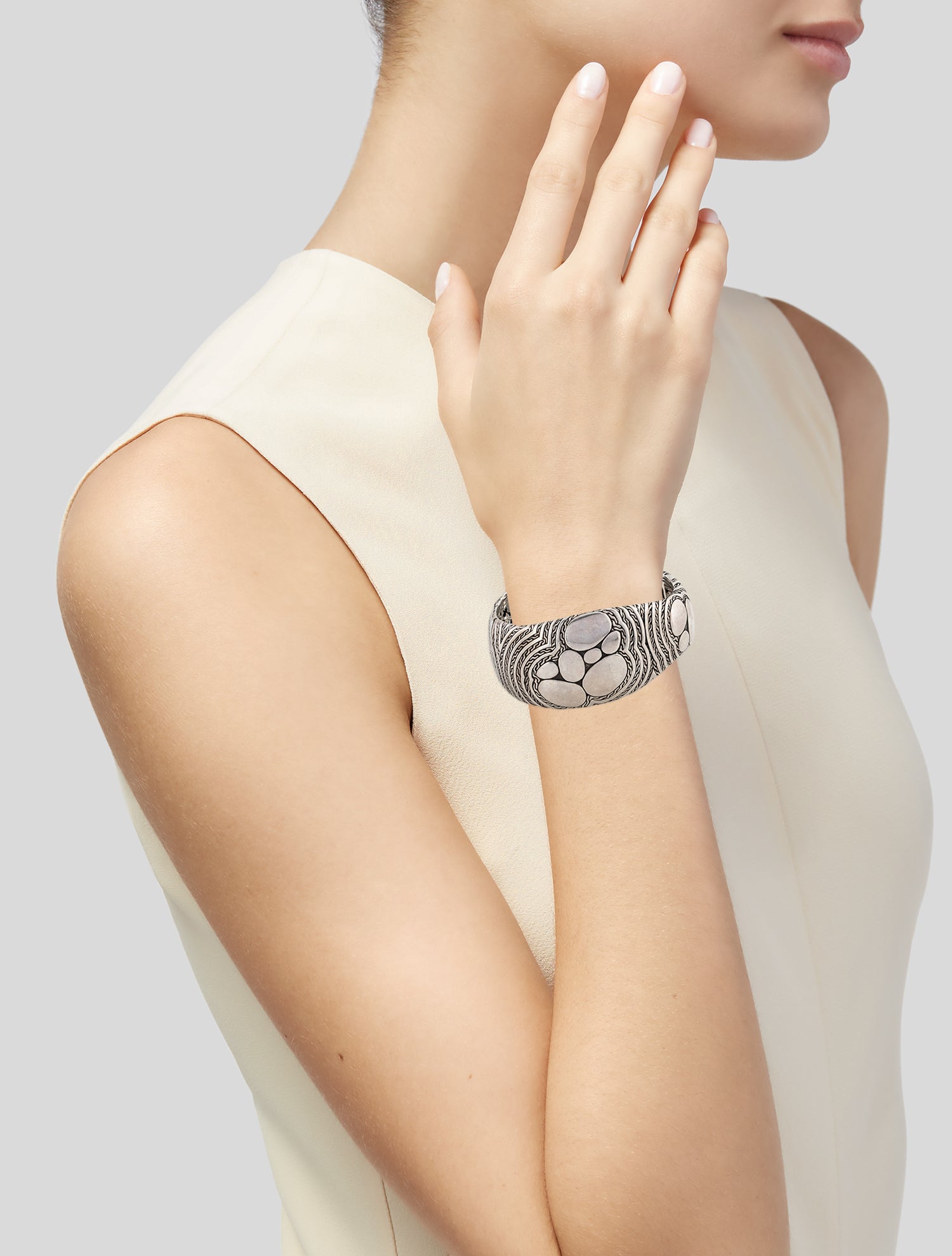 John Hardy Kali Taman Zen Hinged Cuff Bracelet