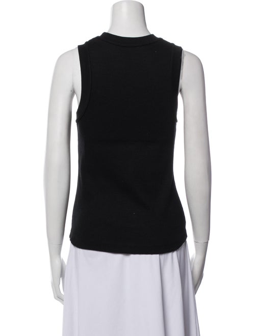 Renggli Crew Neck Sleeveless Top