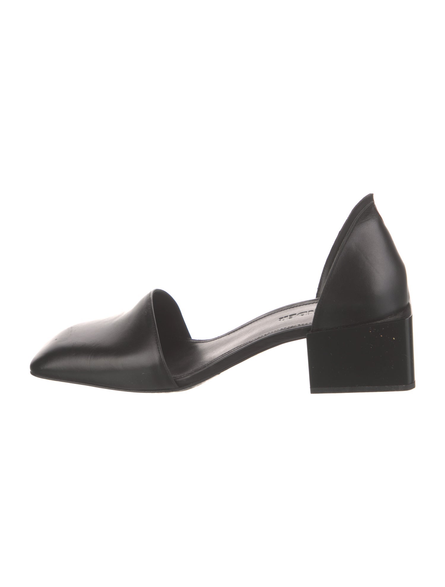 Jil Sander Leather D'Orsay Pumps