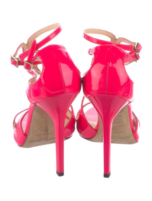Jimmy Choo Lang En Aus Neonrosanem Lackledershocking Patent Leather Sandals