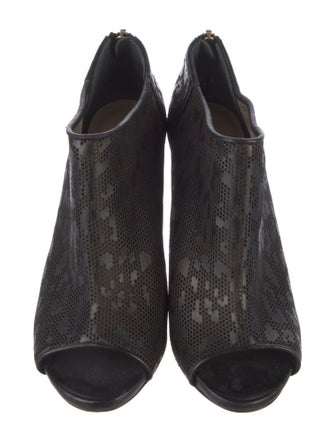 Jimmy Choo Leather Printed Pumps