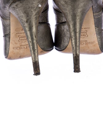 Jimmy Choo Leather Pumps