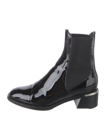 Pre-owned Jimmy Choo Patent Leather Chelsea Boots In Black
